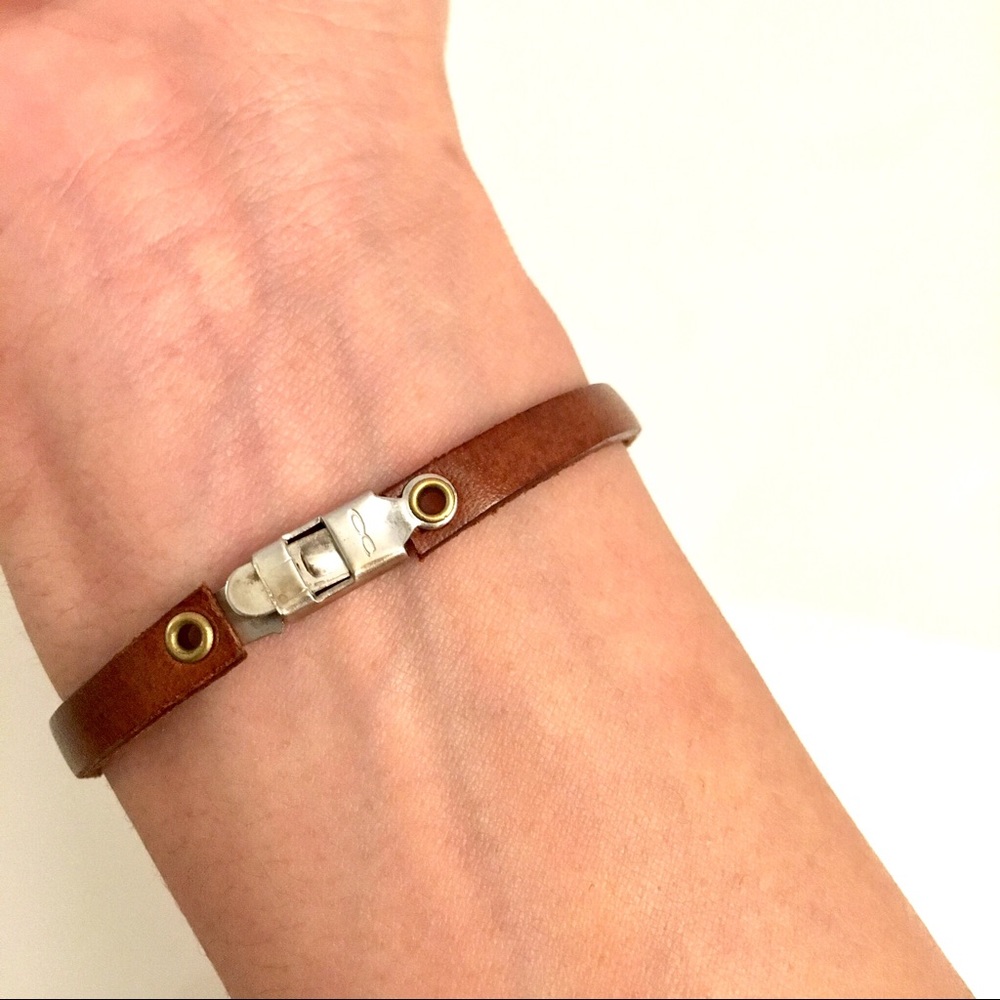 BROWN LEATHER BRACELET NWOT - Picture 2 of 5